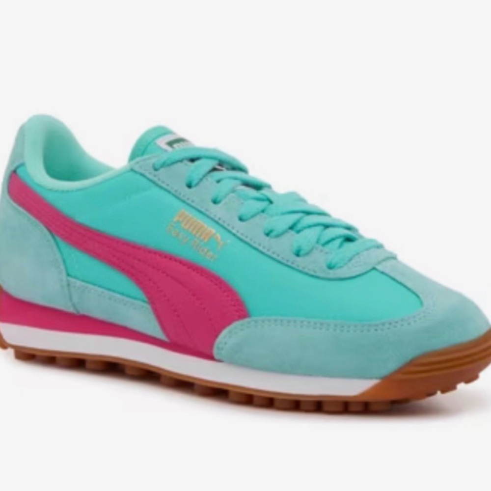NWT Puma Women's Easy Rider Vintage Sneaker in Teal with Pink size 9